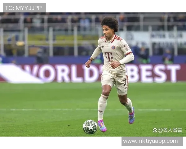 格纳布里称赞凯恩如机器人般的表现令人惊叹，展现出超凡的竞技状态